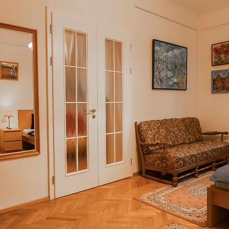 Apartamento V Olsinach By Interhome Praga
